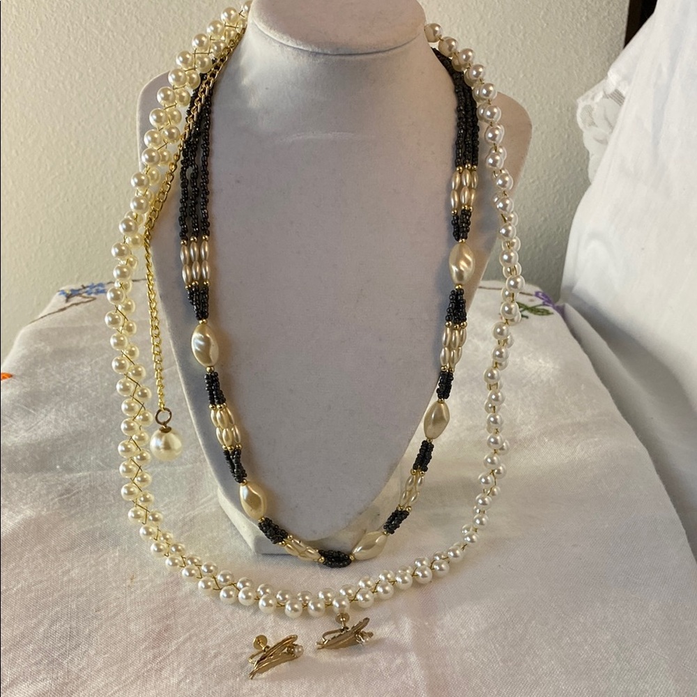 Faux pearl and goldstone jewelry set